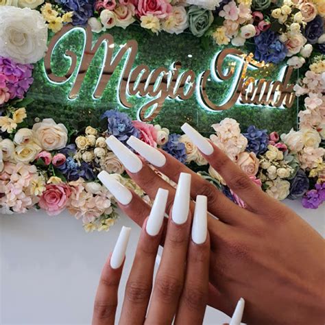 Magic nails gret fealls
